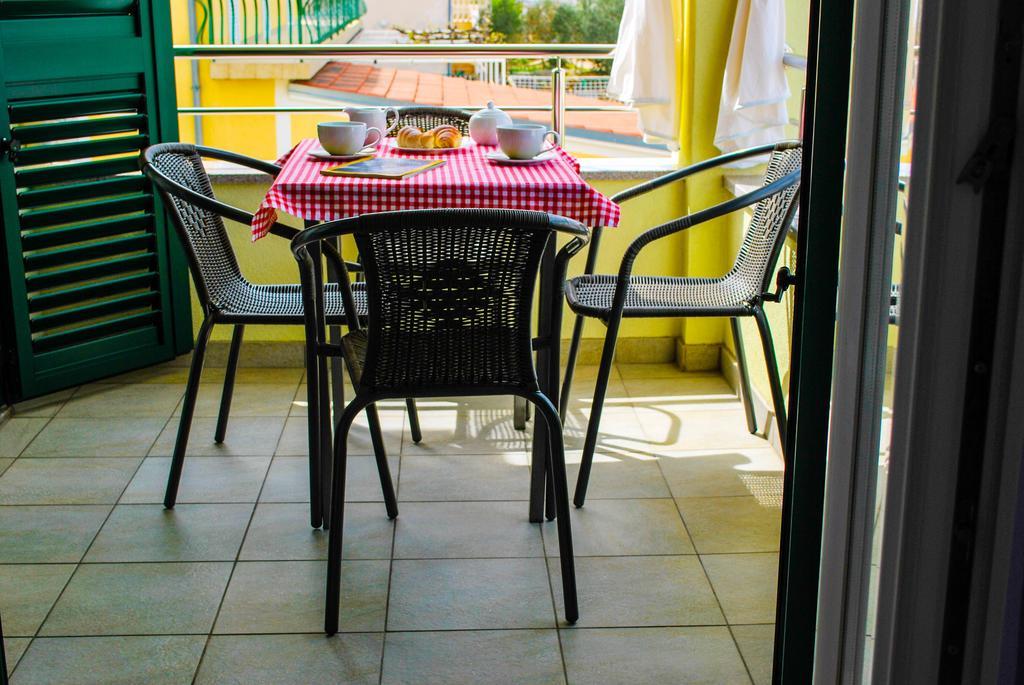 Smart Apartments Brodarica  Extérieur photo